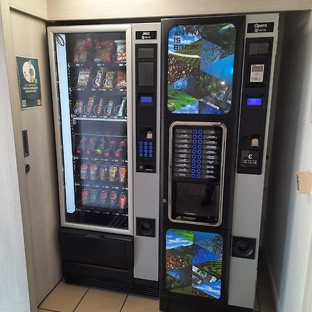 第戎北部泽尼斯酒店 外观 照片